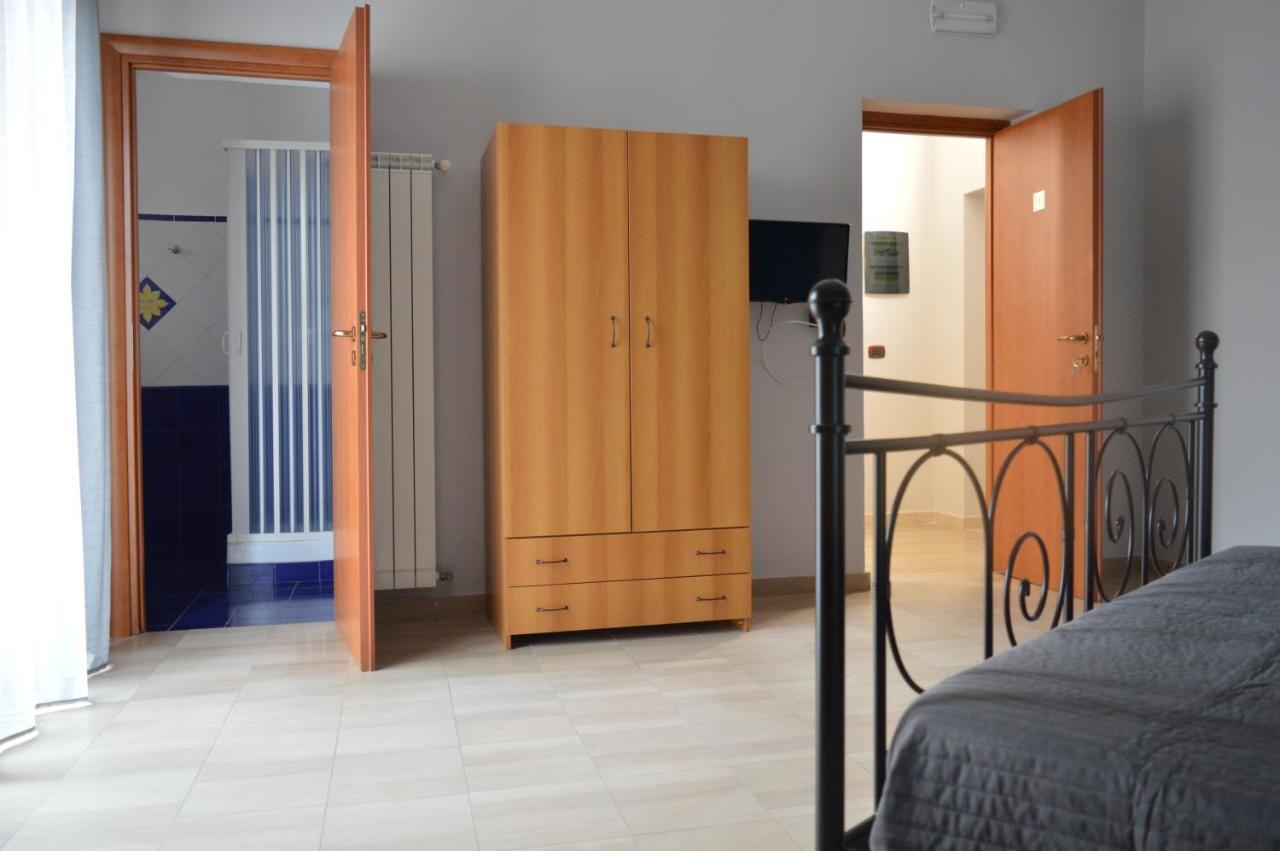 B&B Scalea Rooms Kültér fotó